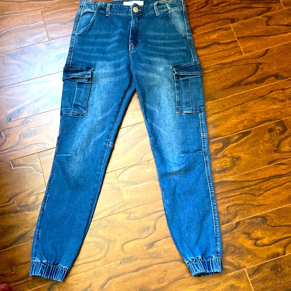 EUC dark blue denim cargo style joggers jeans  in size M